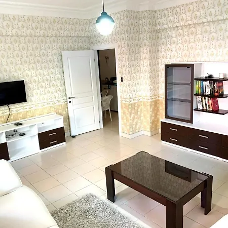 شقة For Rent 2 + 1, 120 Sq.m., 1 High Floor, 70 Meters From The Cleopatra. *